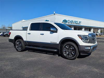 2023 Nissan Titan Platinum Reserve