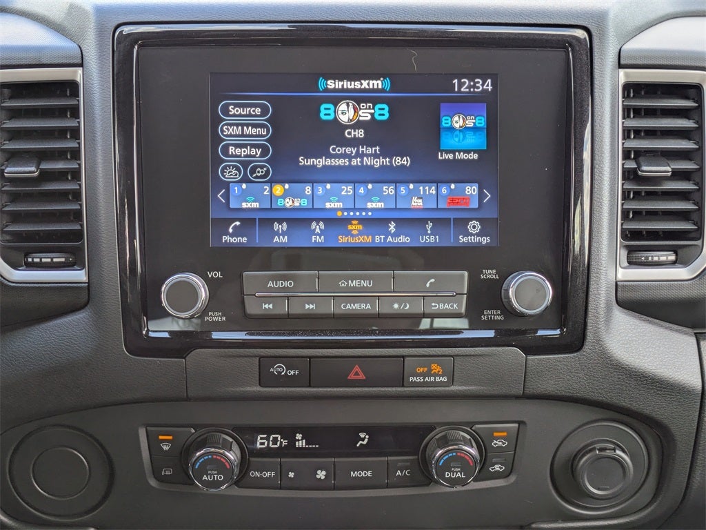 2024 Nissan Frontier SL