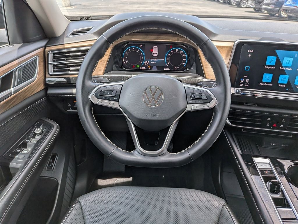 2025 Volkswagen Atlas 2.0T SE w/Technology