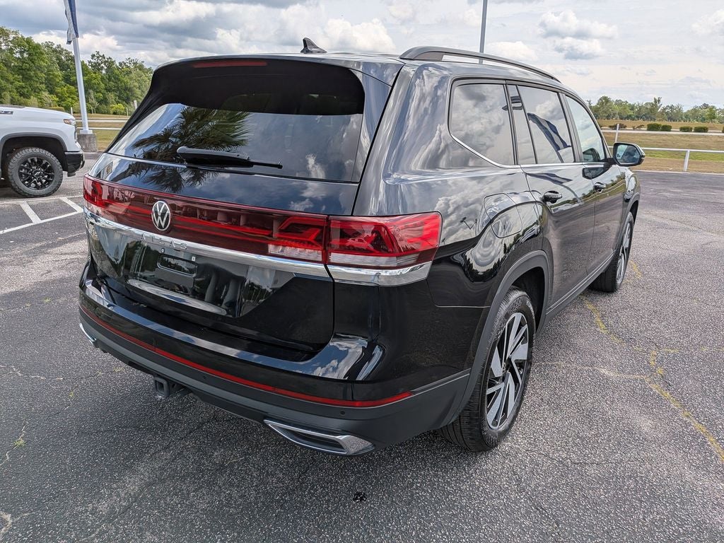 2025 Volkswagen Atlas 2.0T SE w/Technology