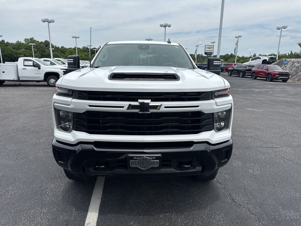 2024 Chevrolet Silverado 2500HD Custom