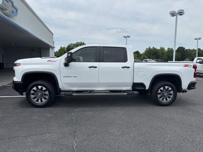 2024 Chevrolet Silverado 2500HD Custom