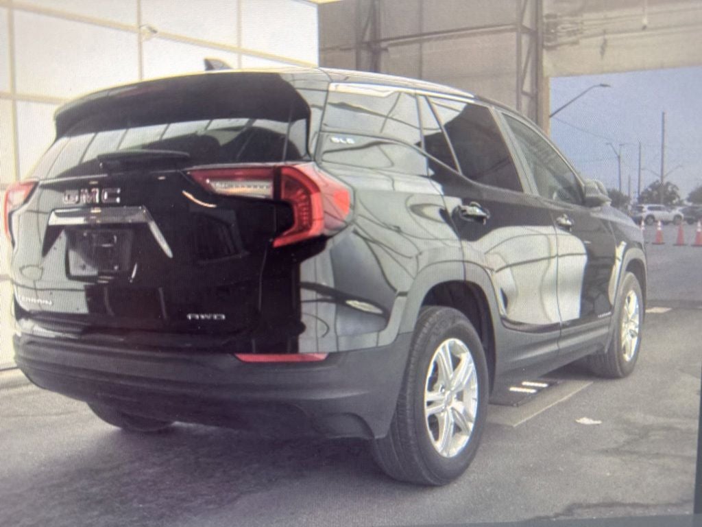 2024 GMC Terrain SLE