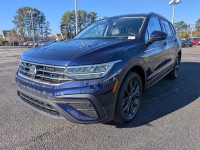 2023 Volkswagen Tiguan 2.0T SE