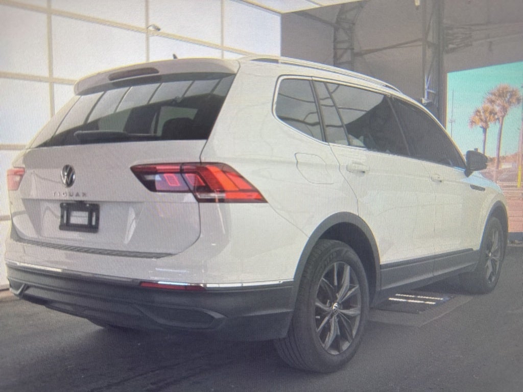 2022 Volkswagen Tiguan 2.0T SE
