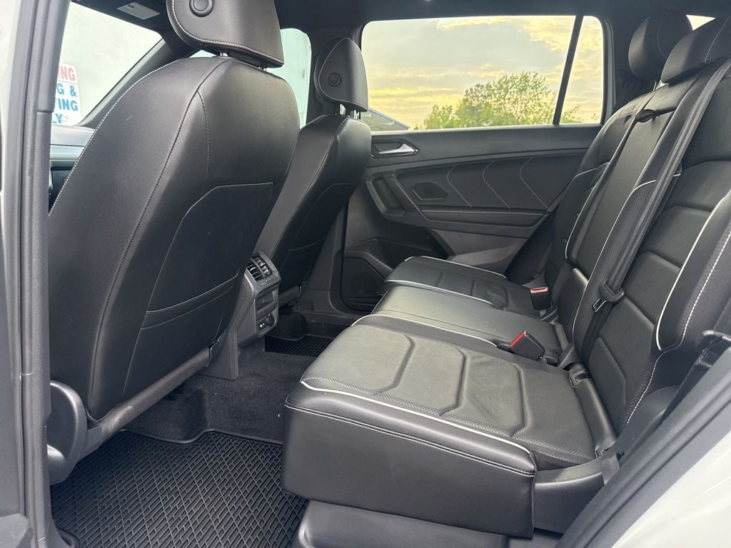 2022 Volkswagen Tiguan 2.0T SEL R-Line