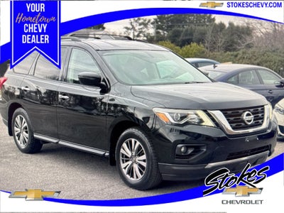2018 Nissan Pathfinder SV
