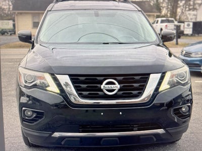 2018 Nissan Pathfinder SV