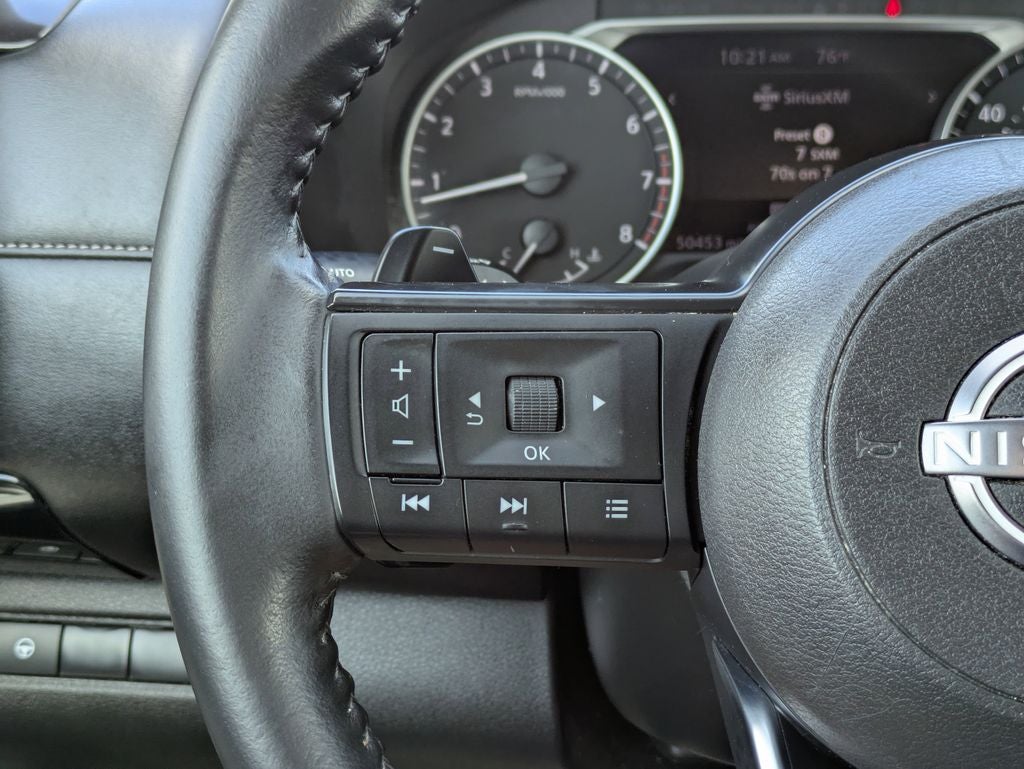 2024 Nissan Pathfinder SV