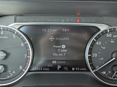 2024 Nissan Pathfinder SV