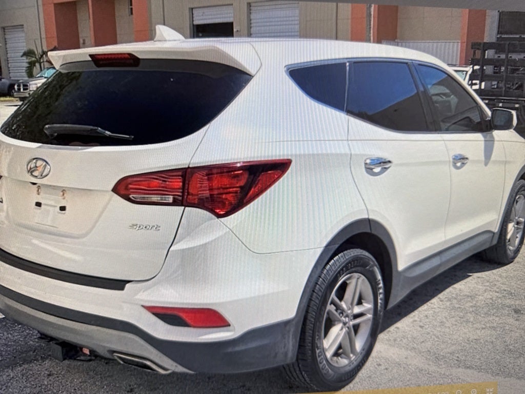 2017 Hyundai Santa Fe Sport 2.4 Base