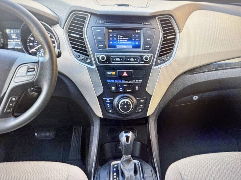 2017 Hyundai Santa Fe Sport 2.4 Base