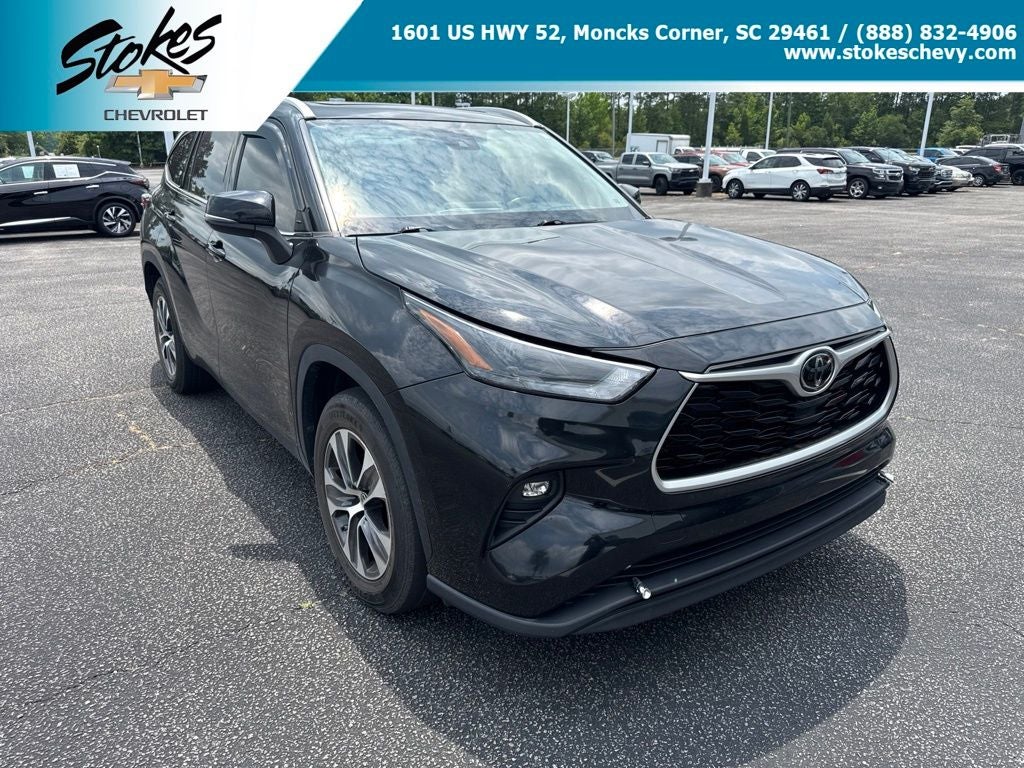 2022 Toyota Highlander XLE