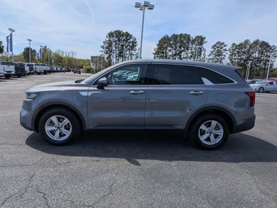 2022 Kia Sorento LX