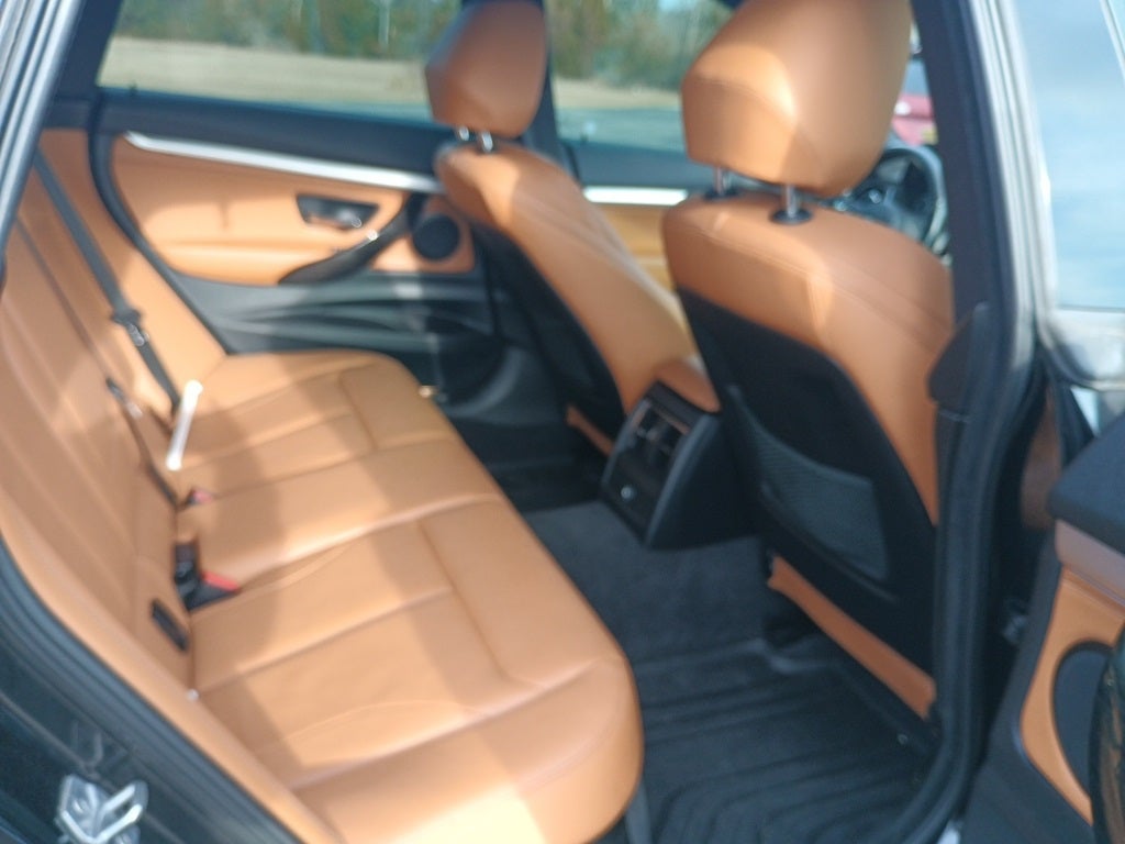 2018 BMW 3 Series 330 Gran Turismo i xDrive