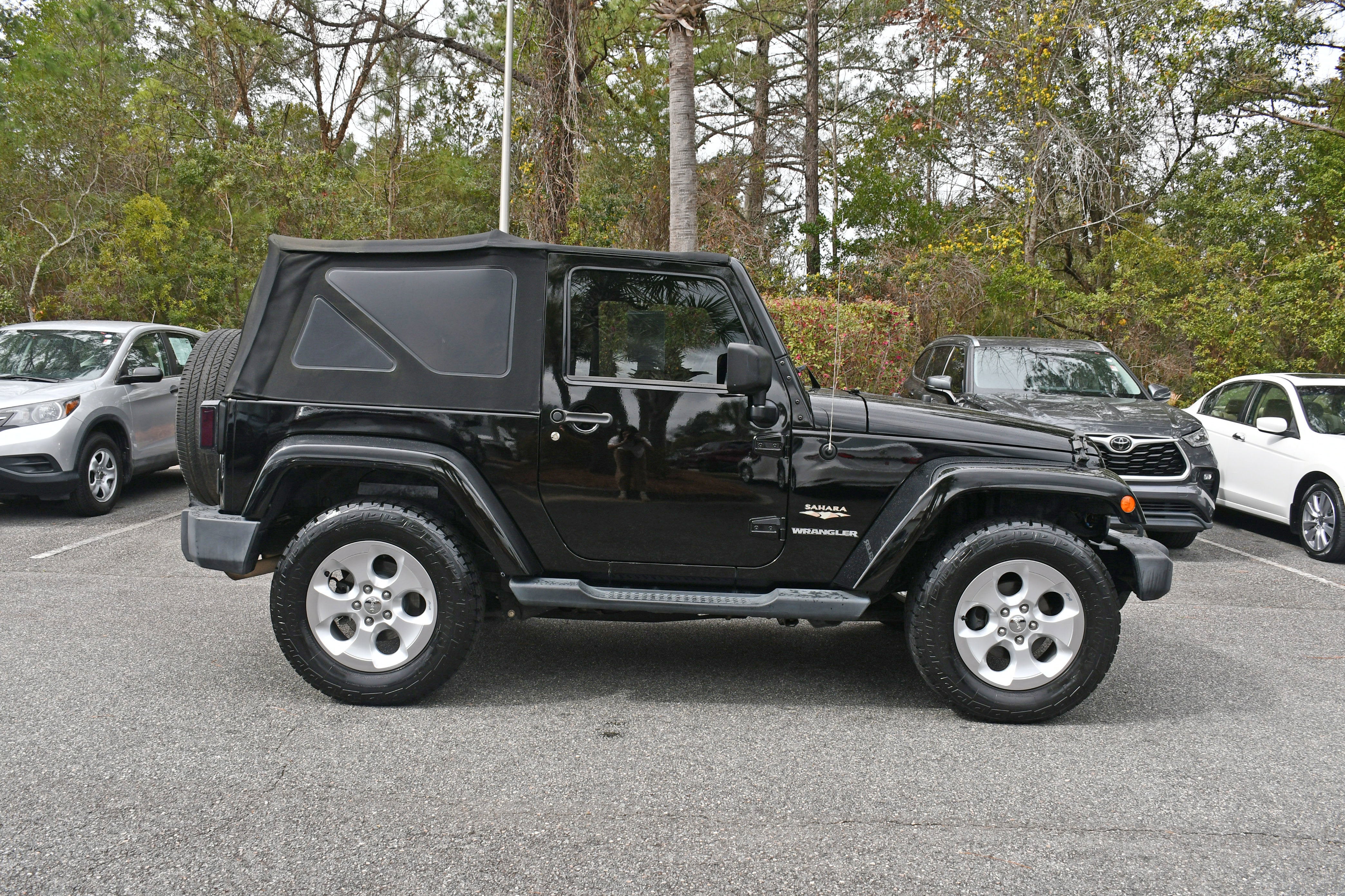 2014 Jeep Wrangler Sahara