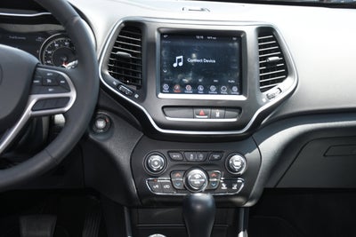 2022 Jeep Cherokee Latitude Lux