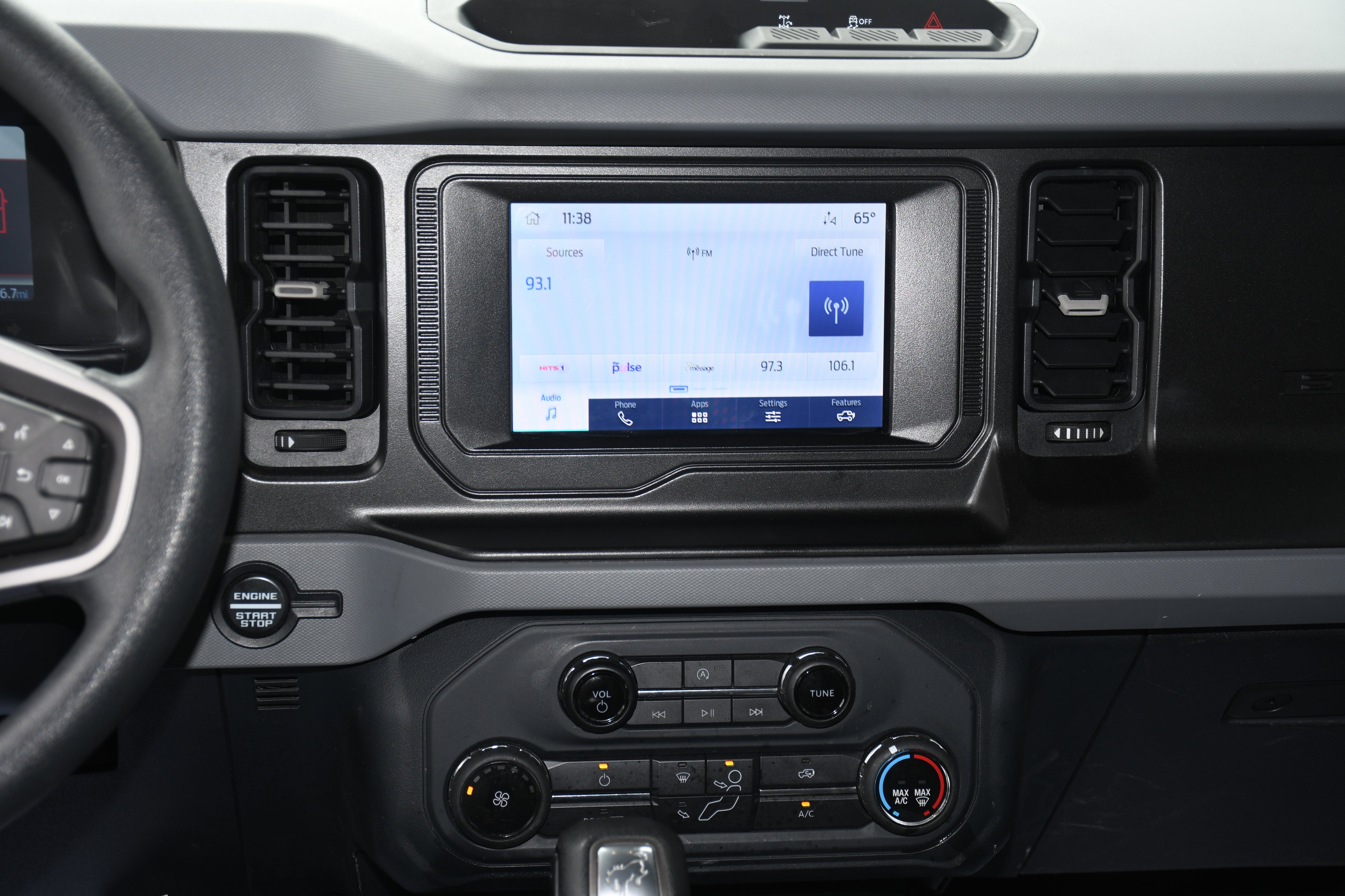 2022 Ford Bronco Base