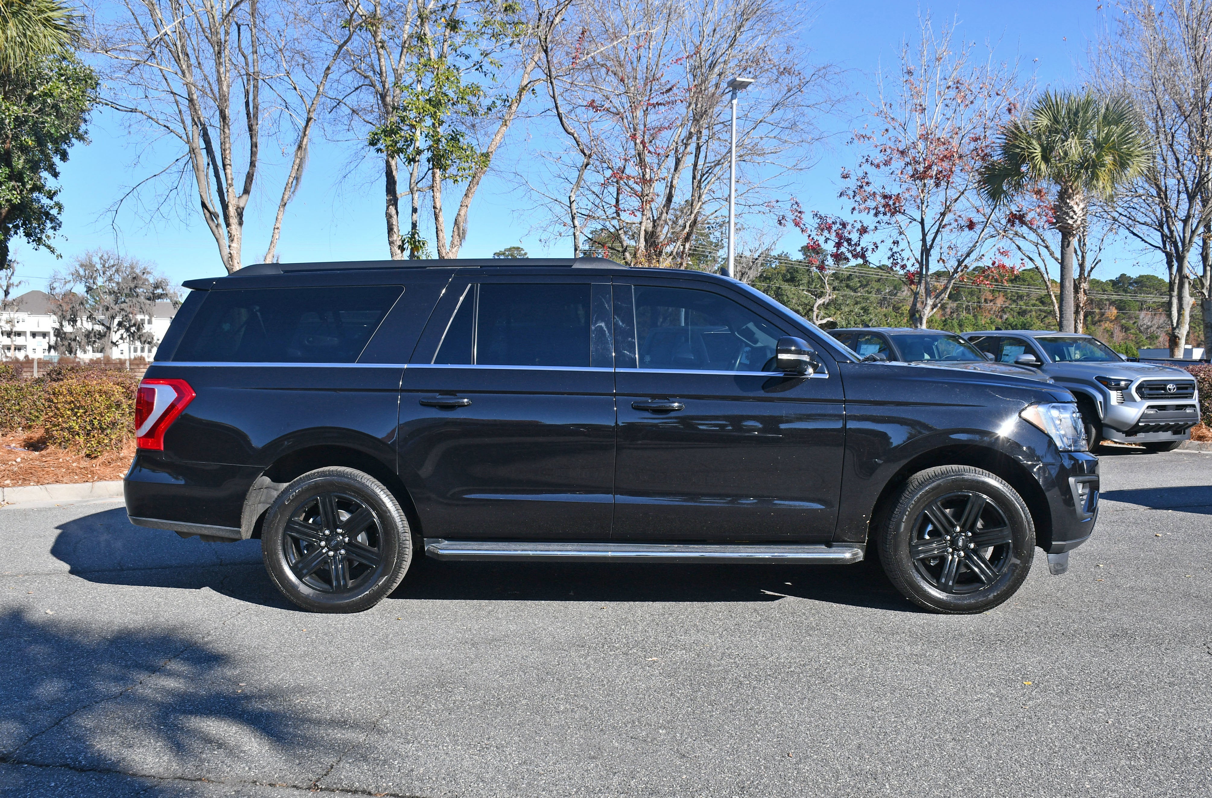 2021 Ford Expedition Max XLT