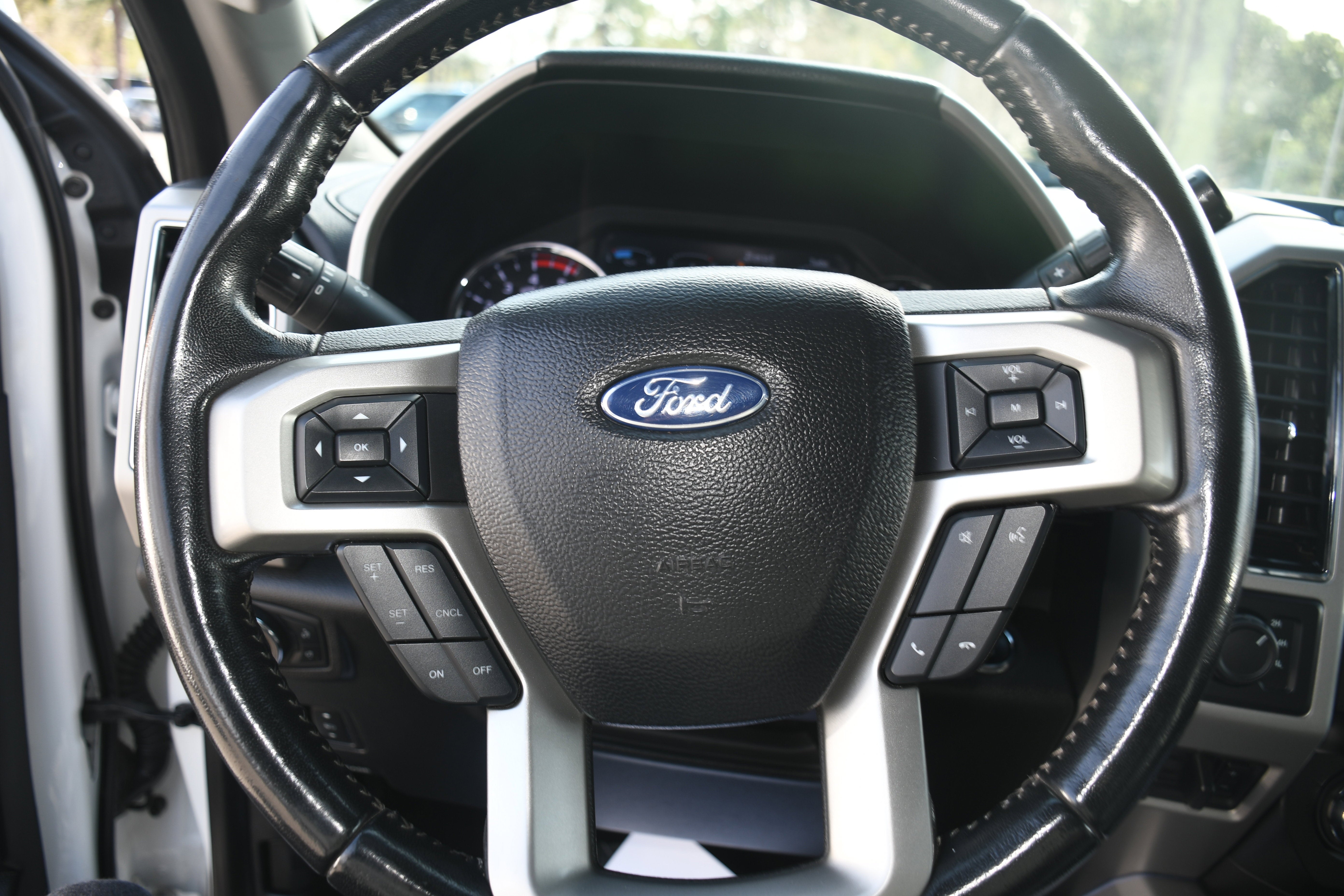 2021 Ford Super Duty F-250 SRW LARIAT