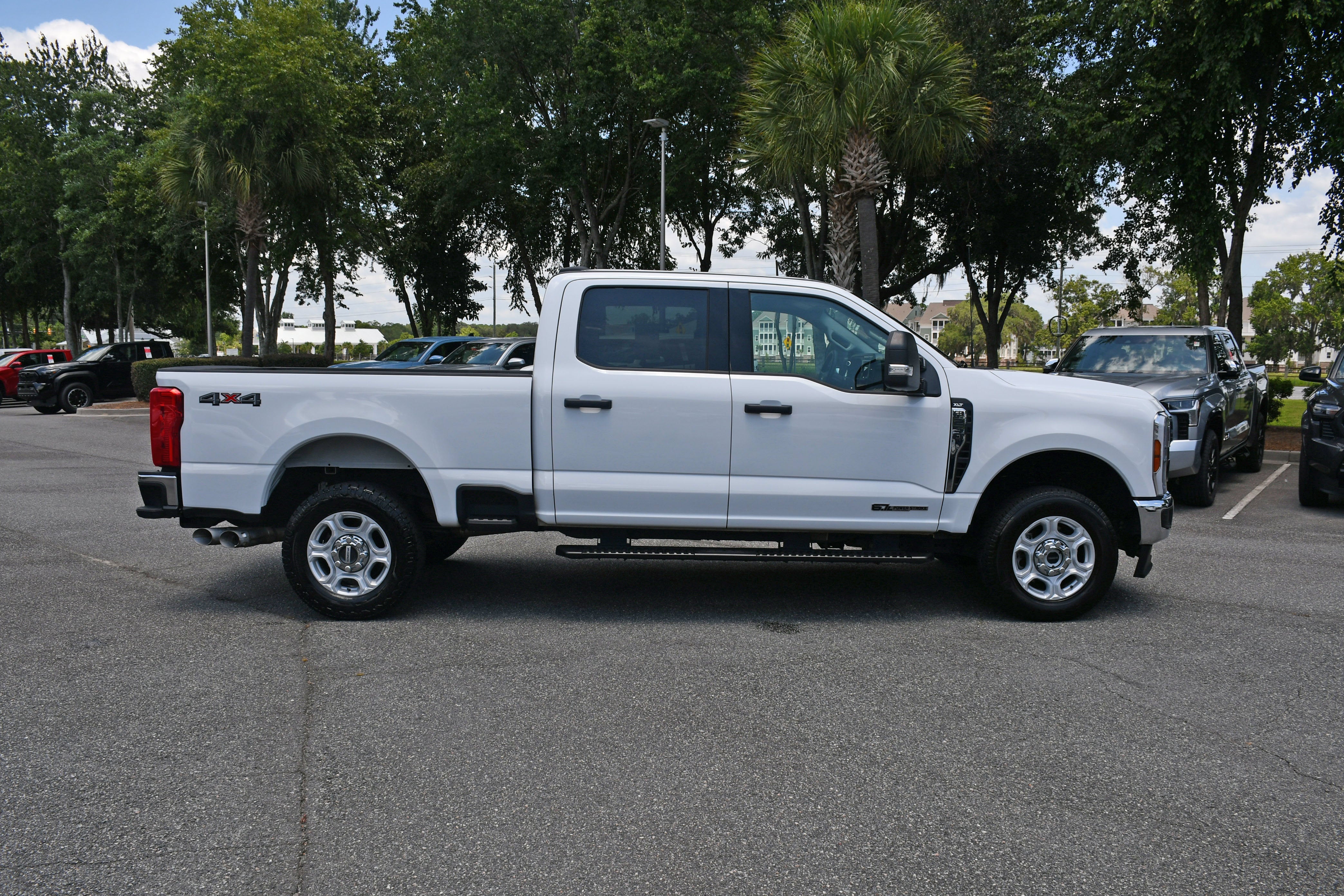 2025 Ford Super Duty F-250 SRW XLT