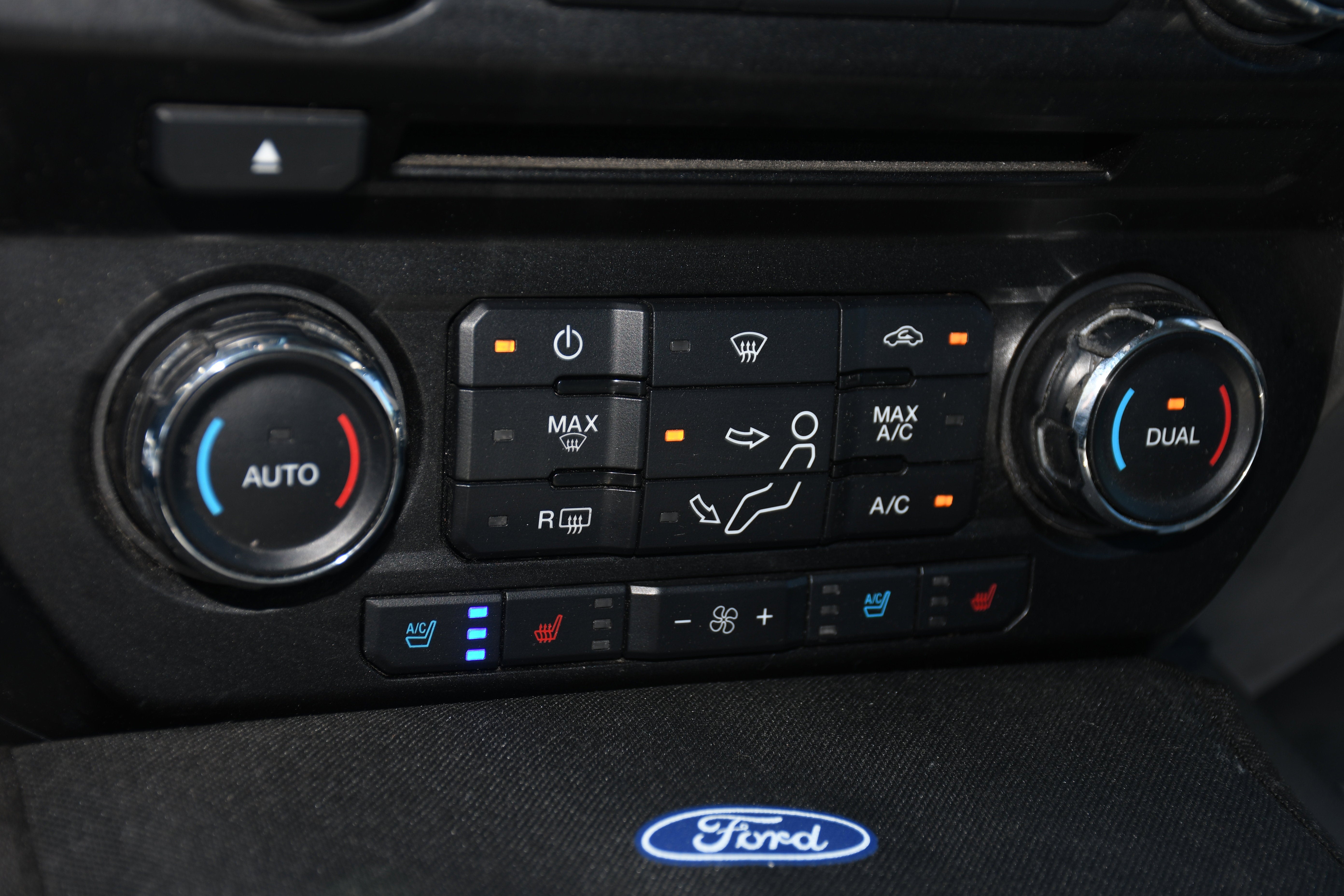 2018 Ford Super Duty F-350 SRW XLT