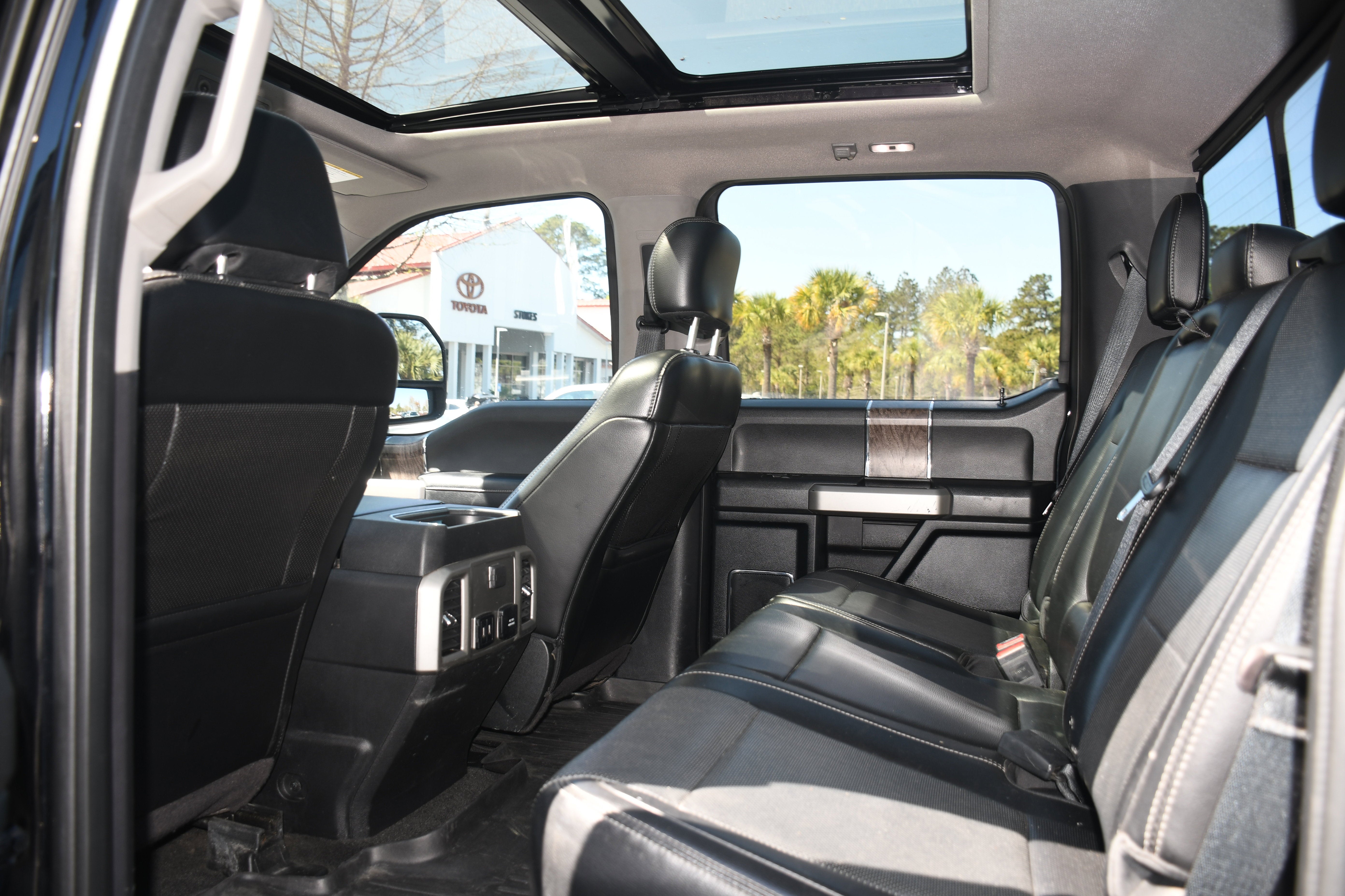 2018 Ford Super Duty F-350 SRW XLT