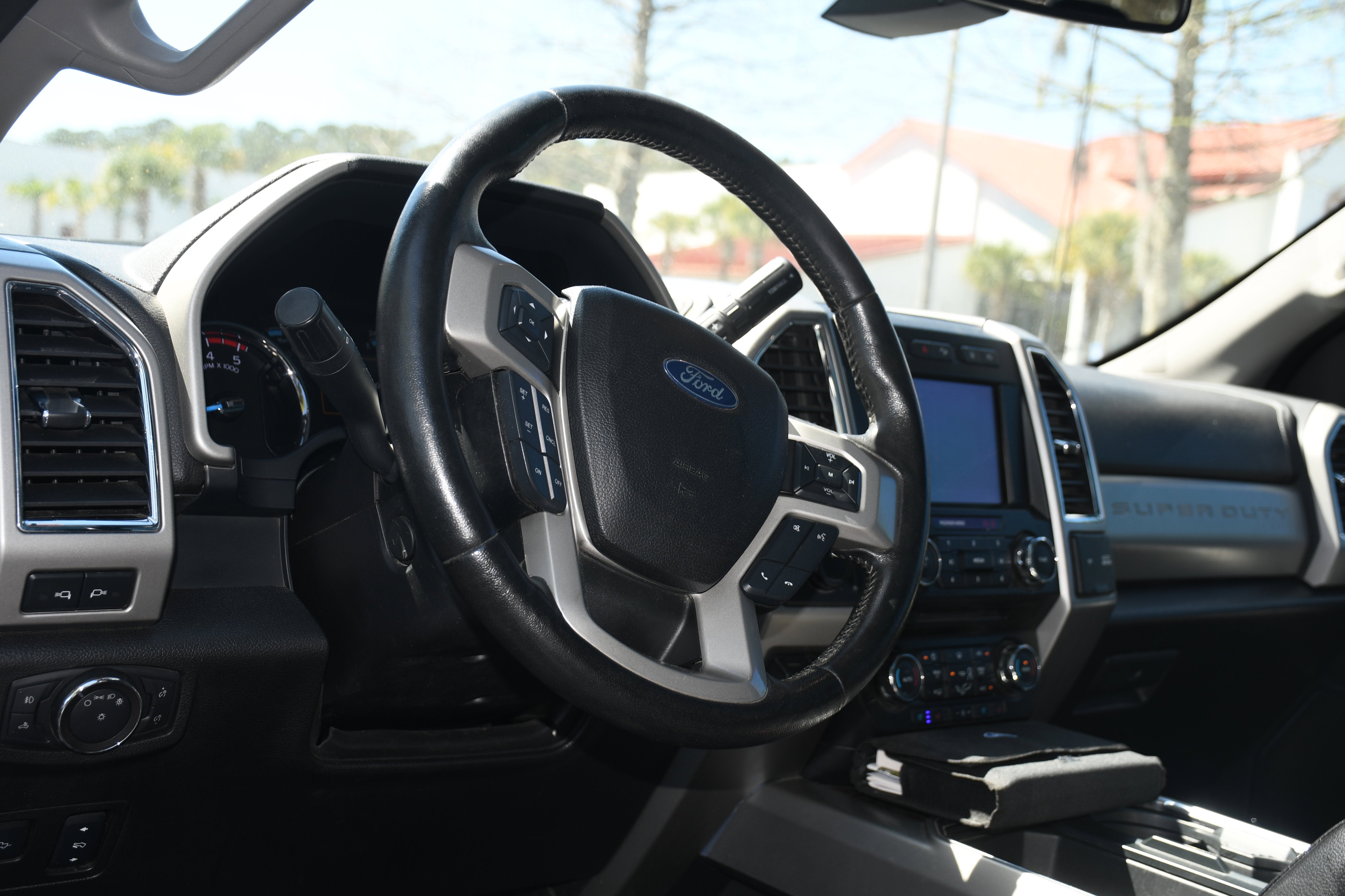 2018 Ford Super Duty F-350 SRW XLT