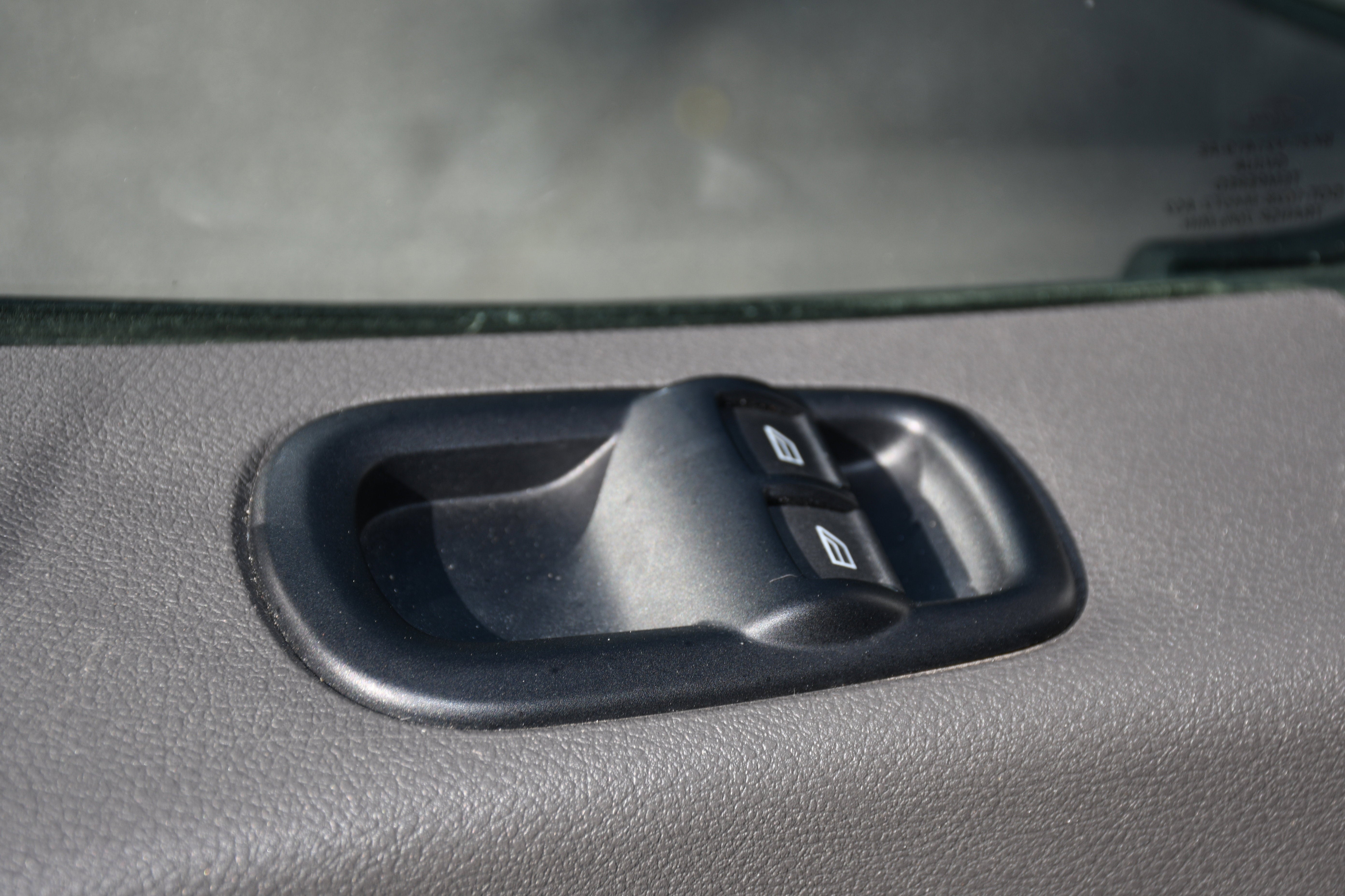 2023 Ford Transit Cargo Van T250 MD RF RWD