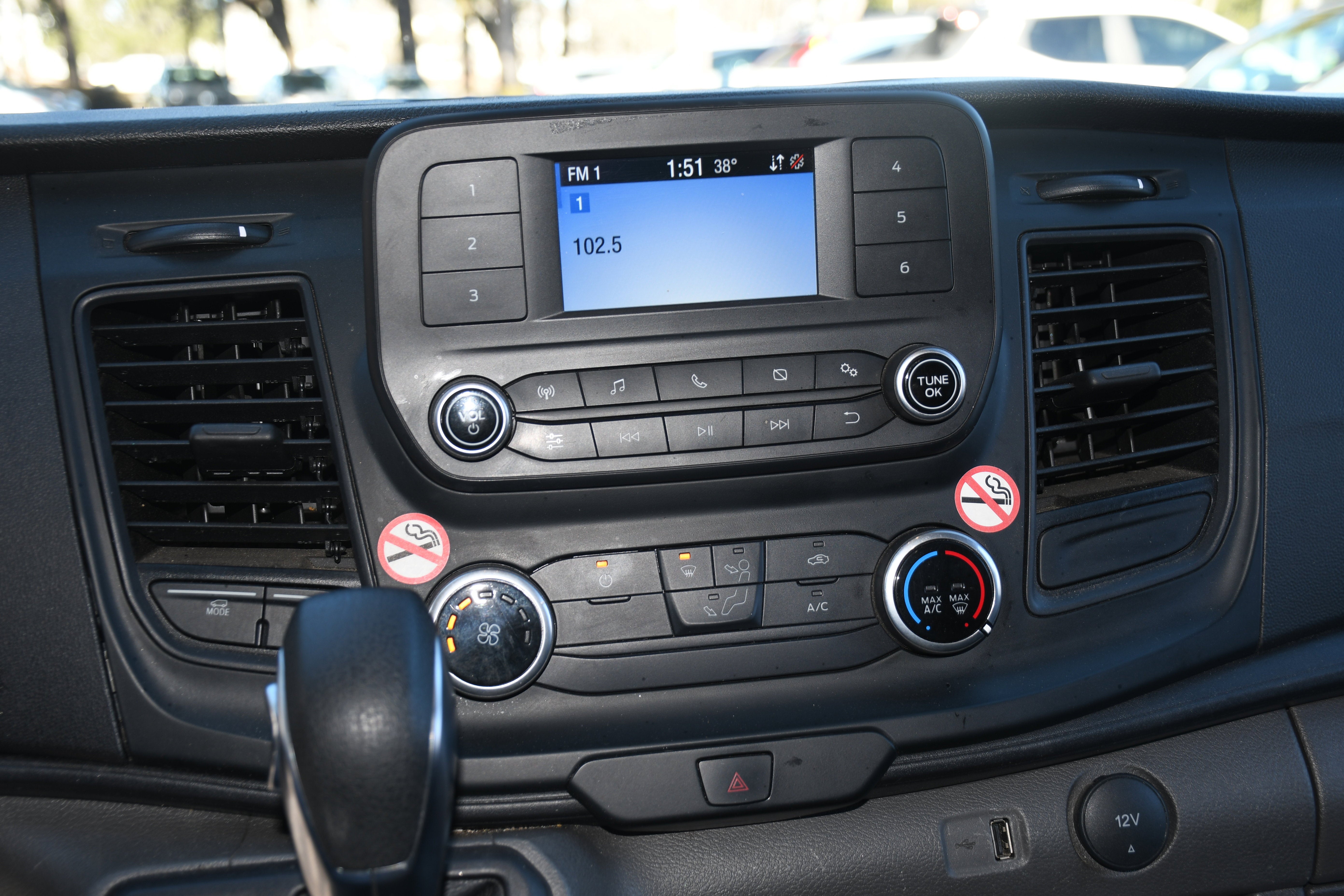 2023 Ford Transit Cargo Van T250 MD RF RWD