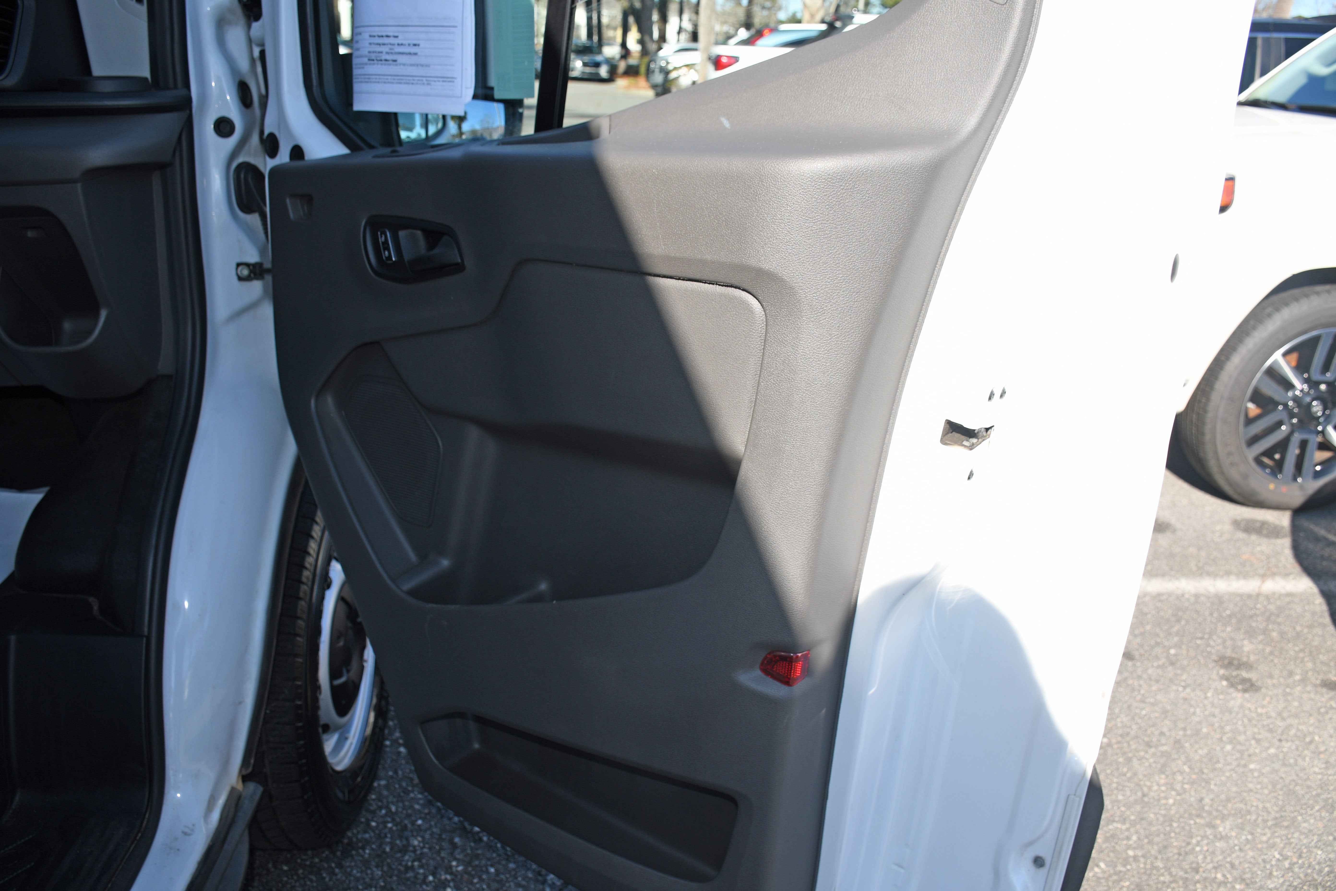 2023 Ford Transit Cargo Van T250 MD RF RWD