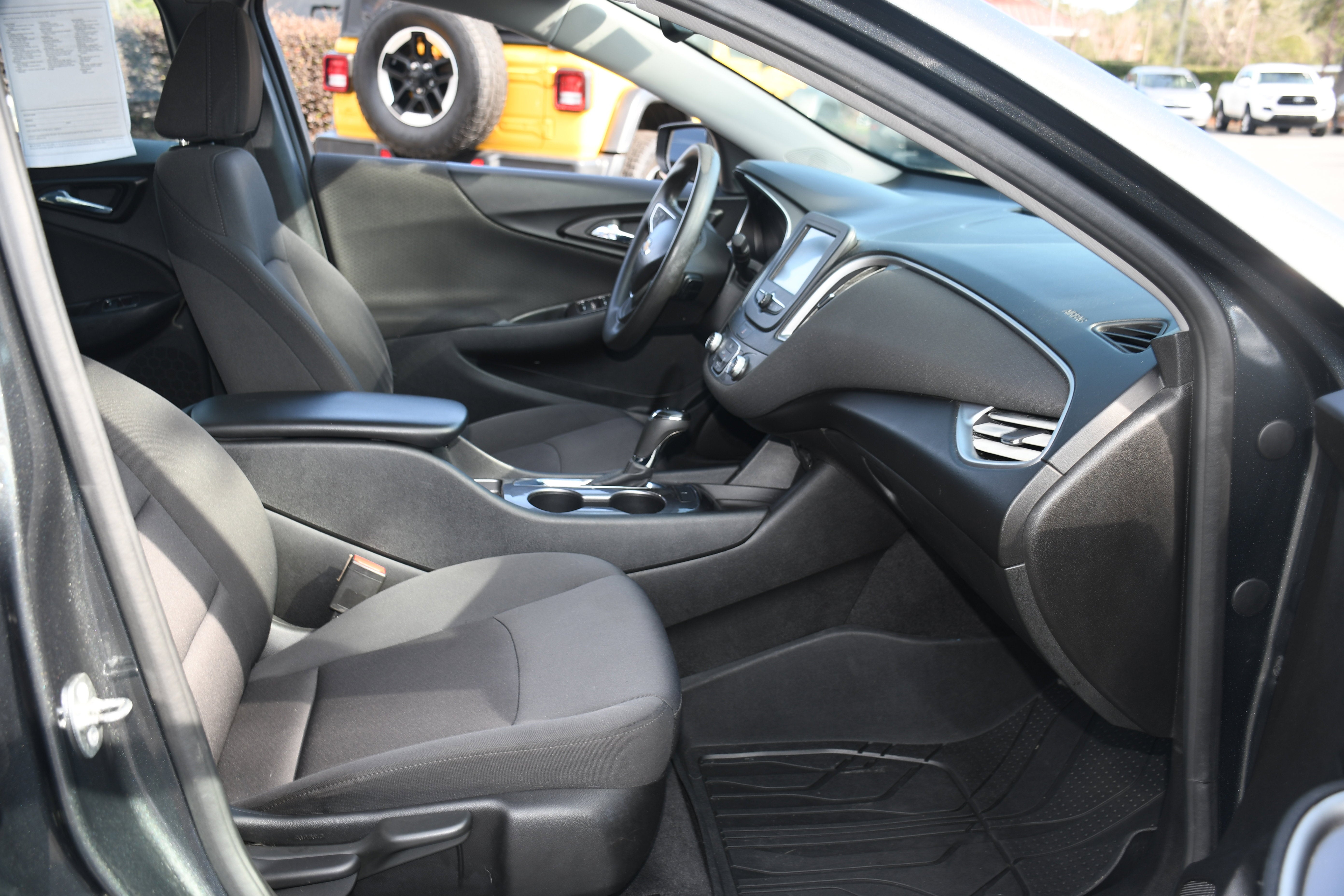 2018 Chevrolet Malibu LS