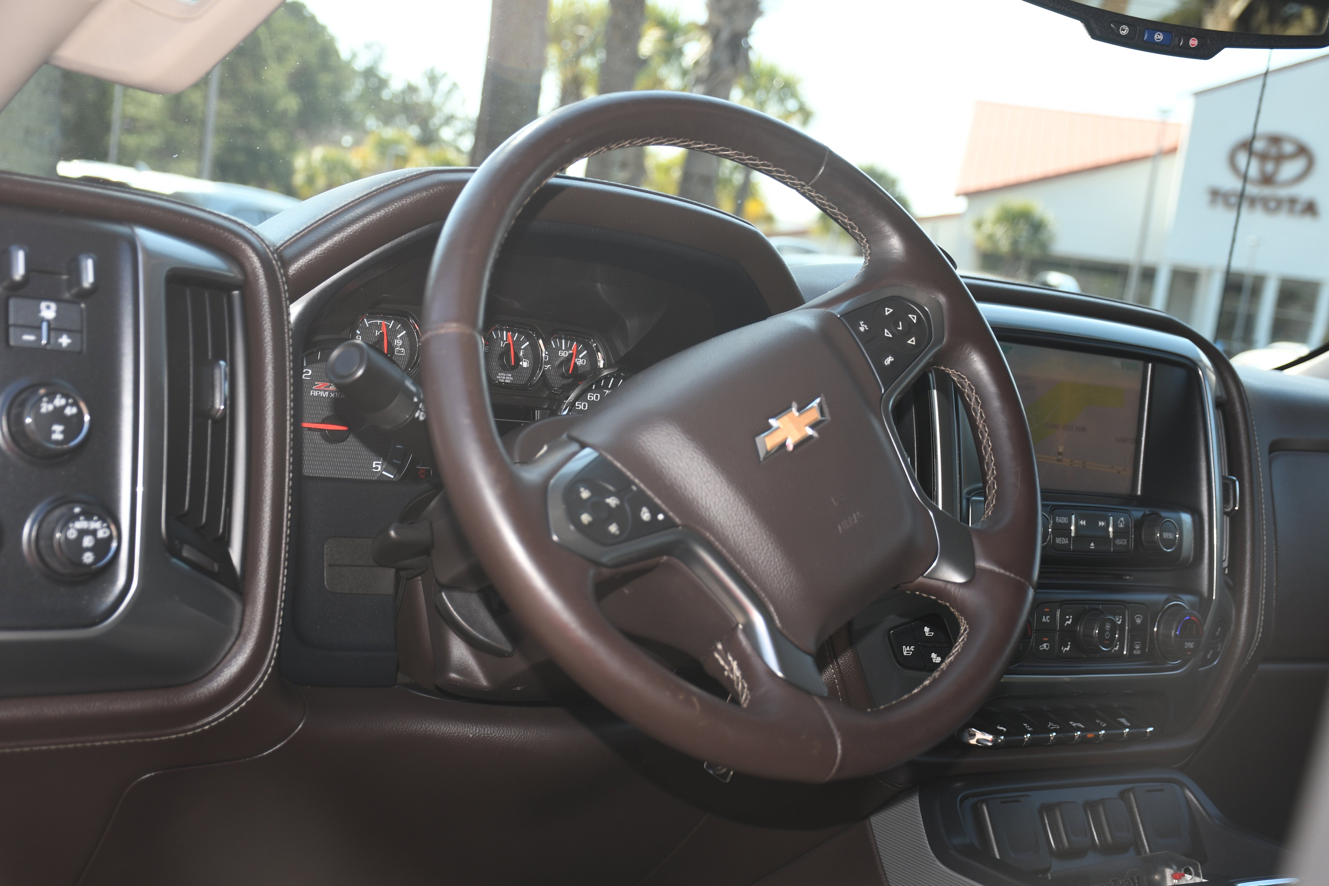 2015 Chevrolet SILVERADO 2500H LTZ