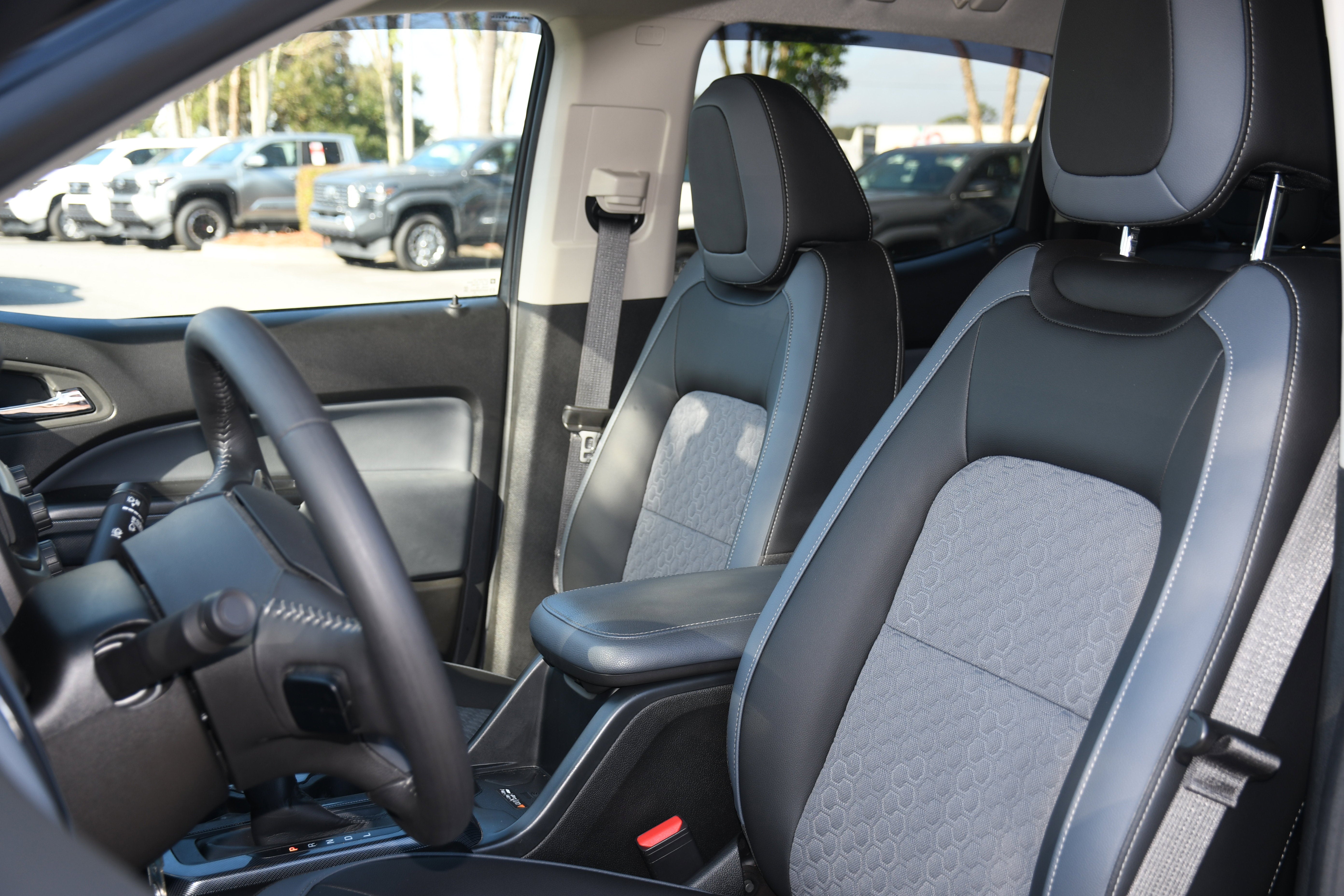 2022 Chevrolet Colorado 2WD Z71