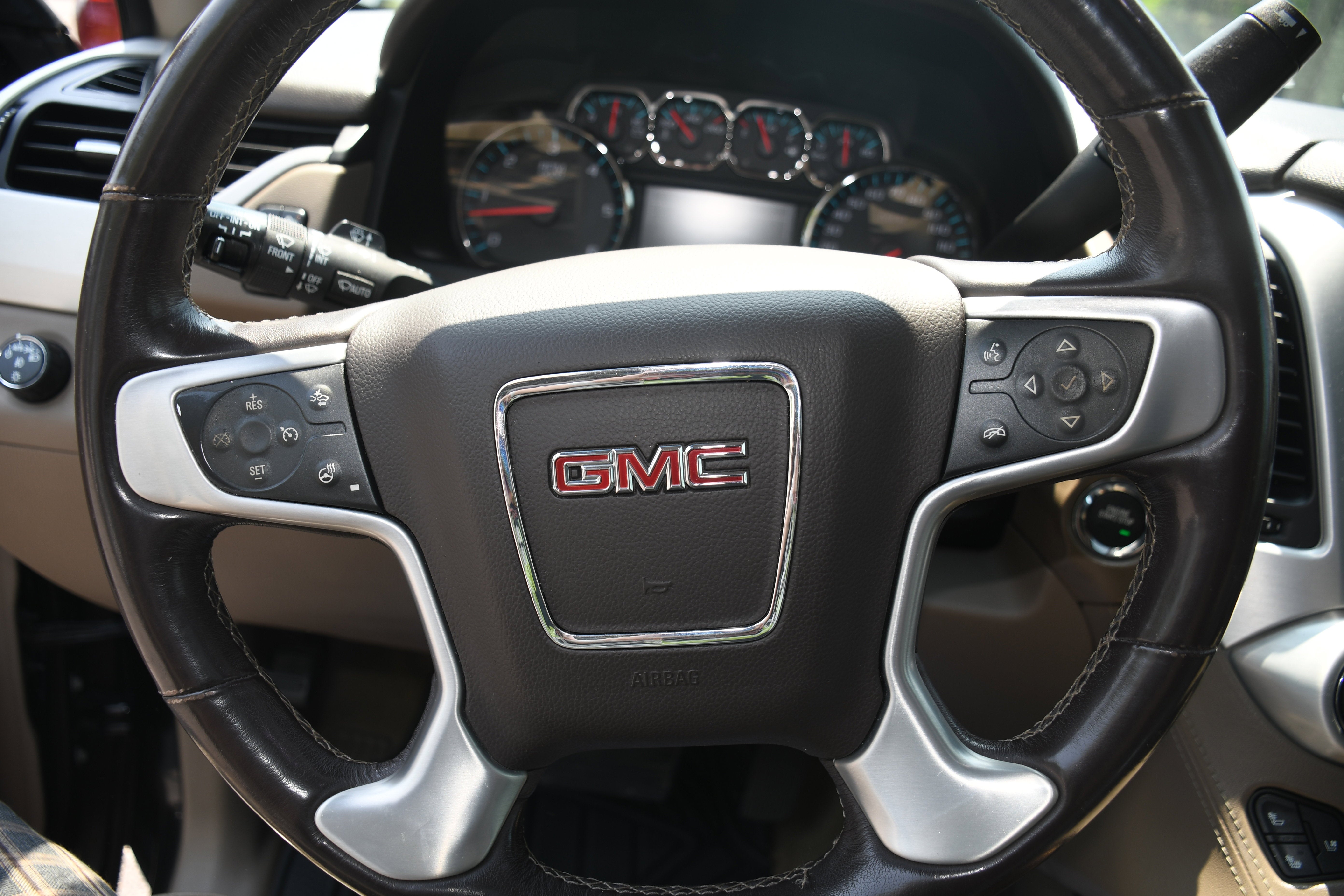 2018 GMC Yukon SLT