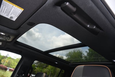 2023 GMC Yukon XL AT4