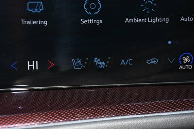 2025 Chevrolet Traverse FWD RS