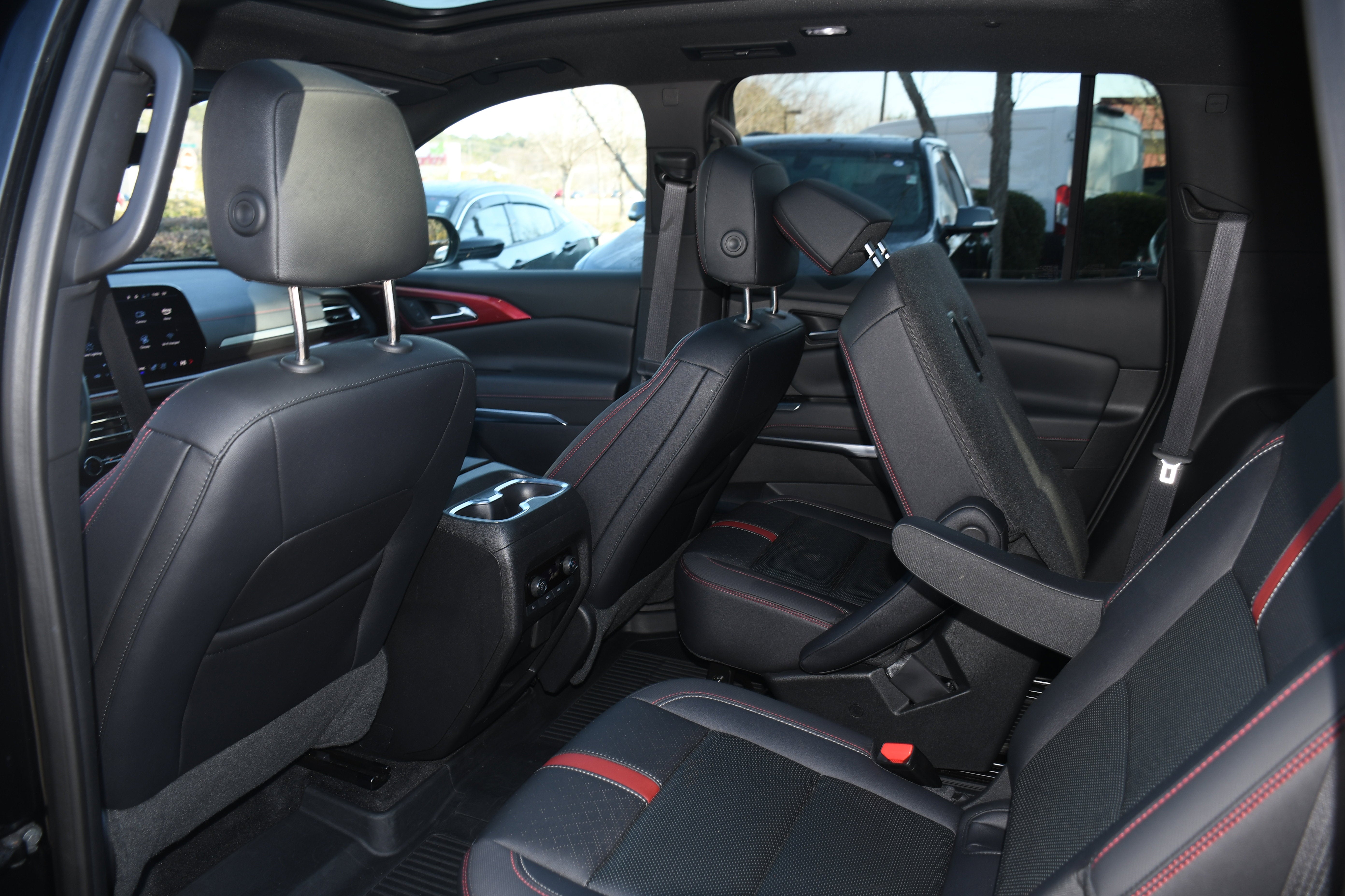 2025 Chevrolet Traverse FWD RS