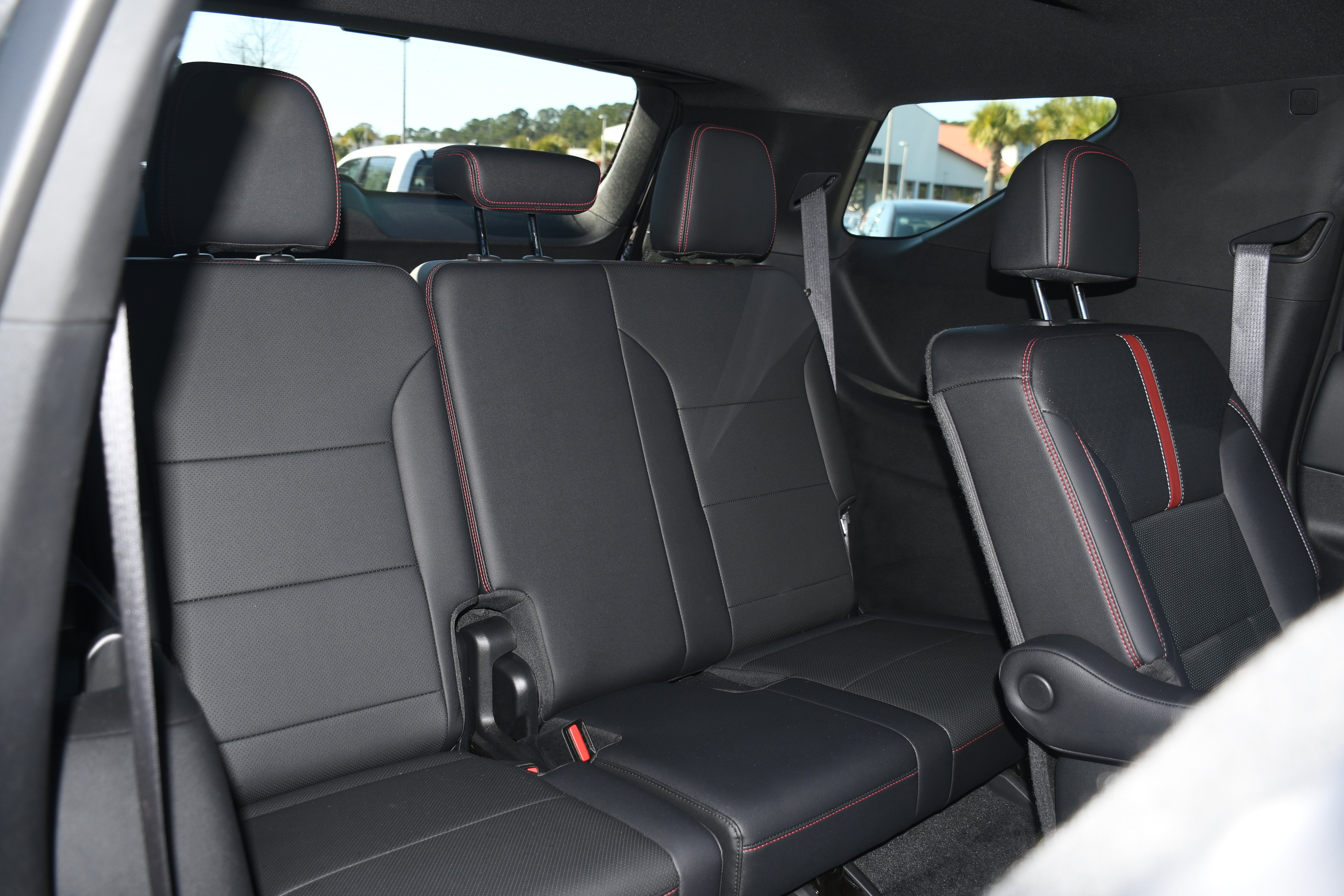 2025 Chevrolet Traverse FWD RS