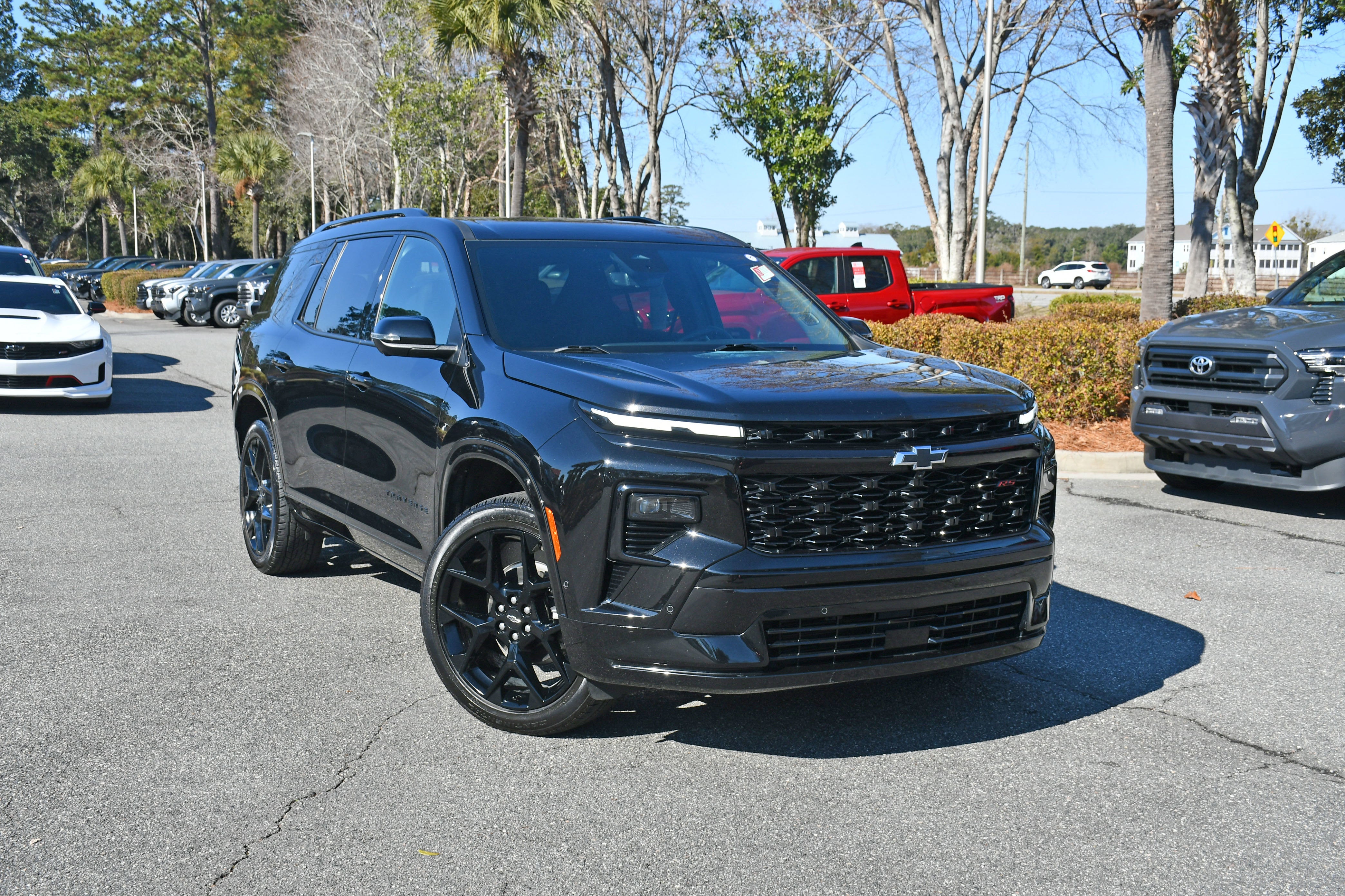 2025 Chevrolet Traverse FWD RS