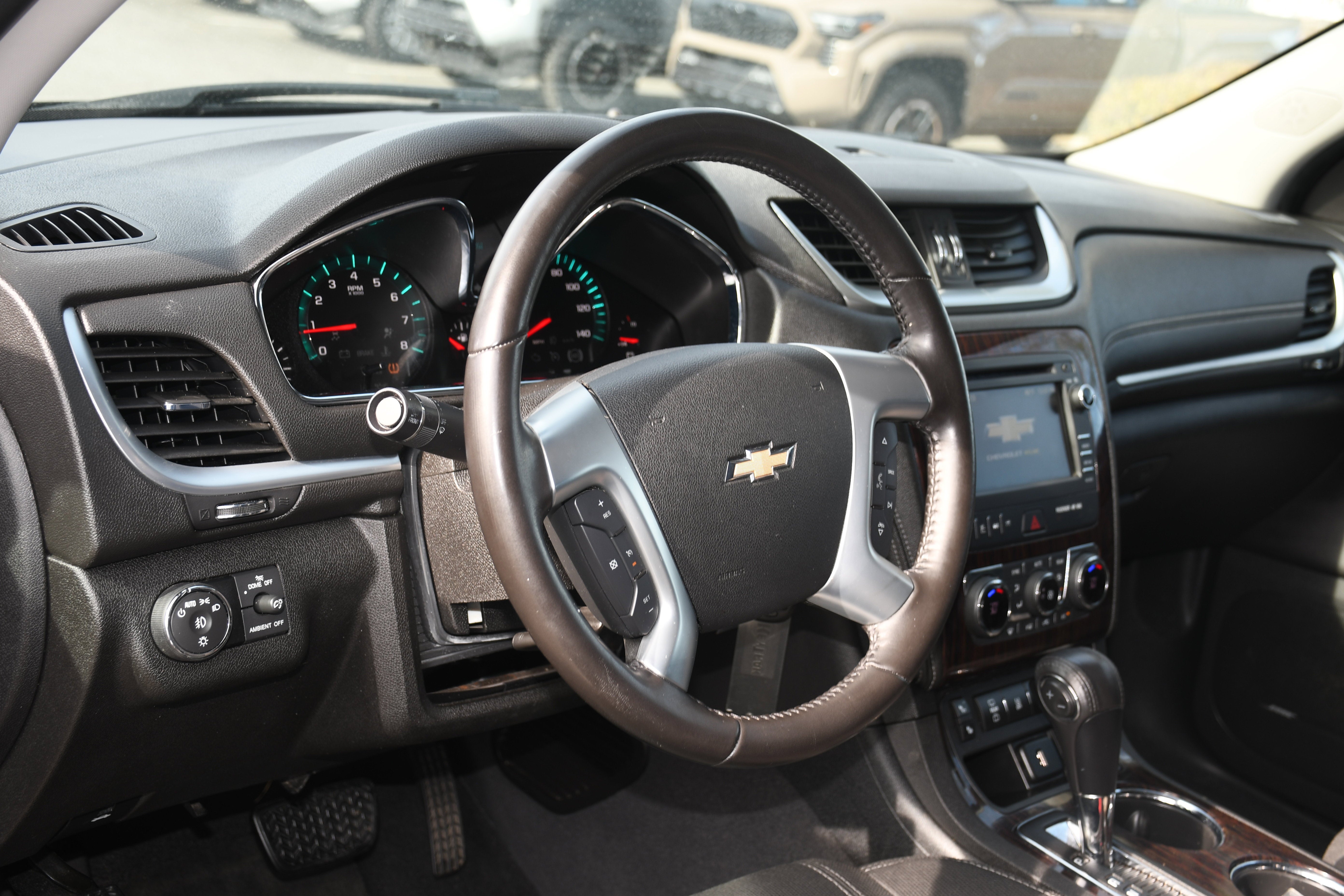 2017 Chevrolet Traverse LT