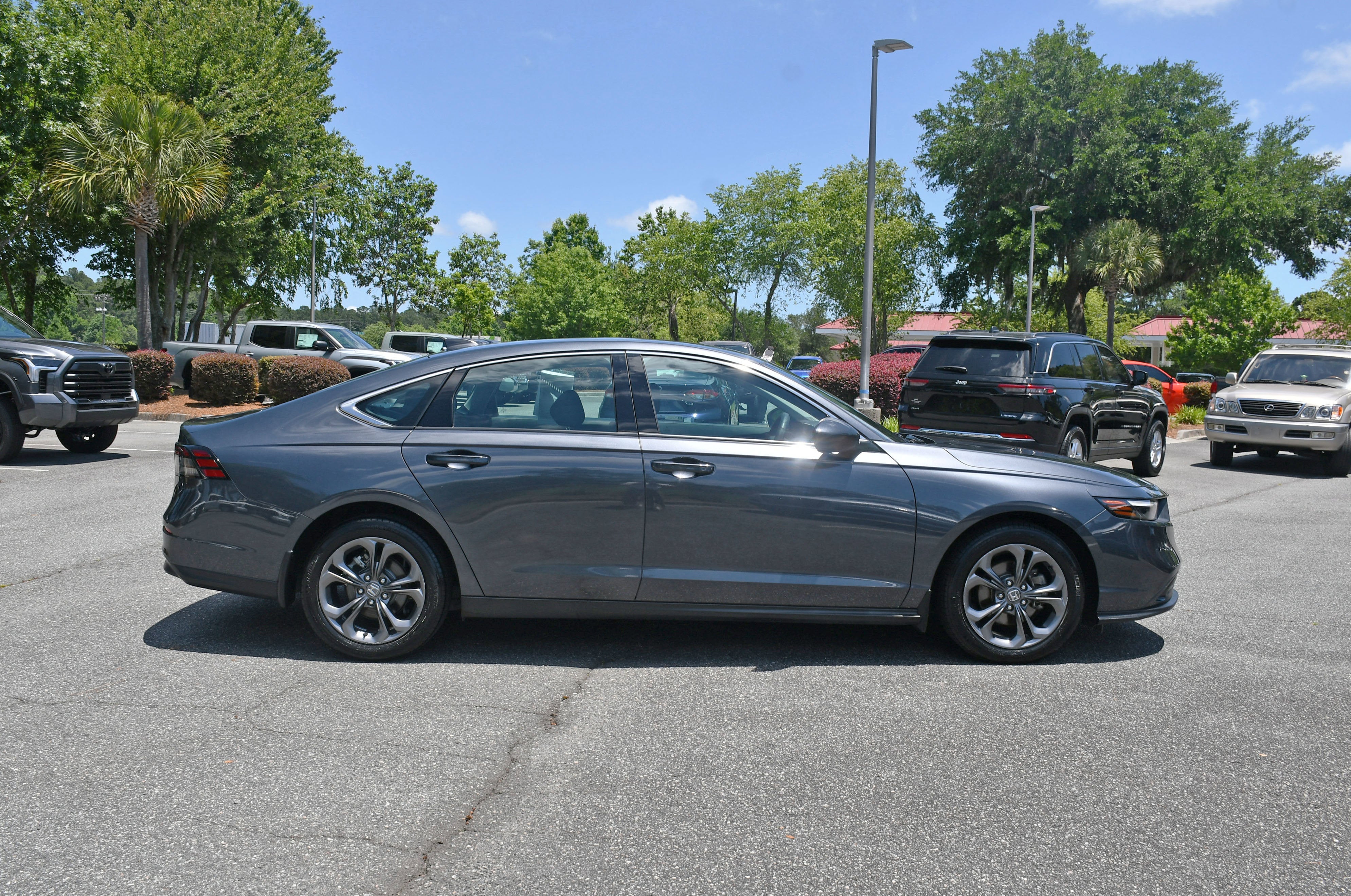 2023 Honda Accord Sedan EX