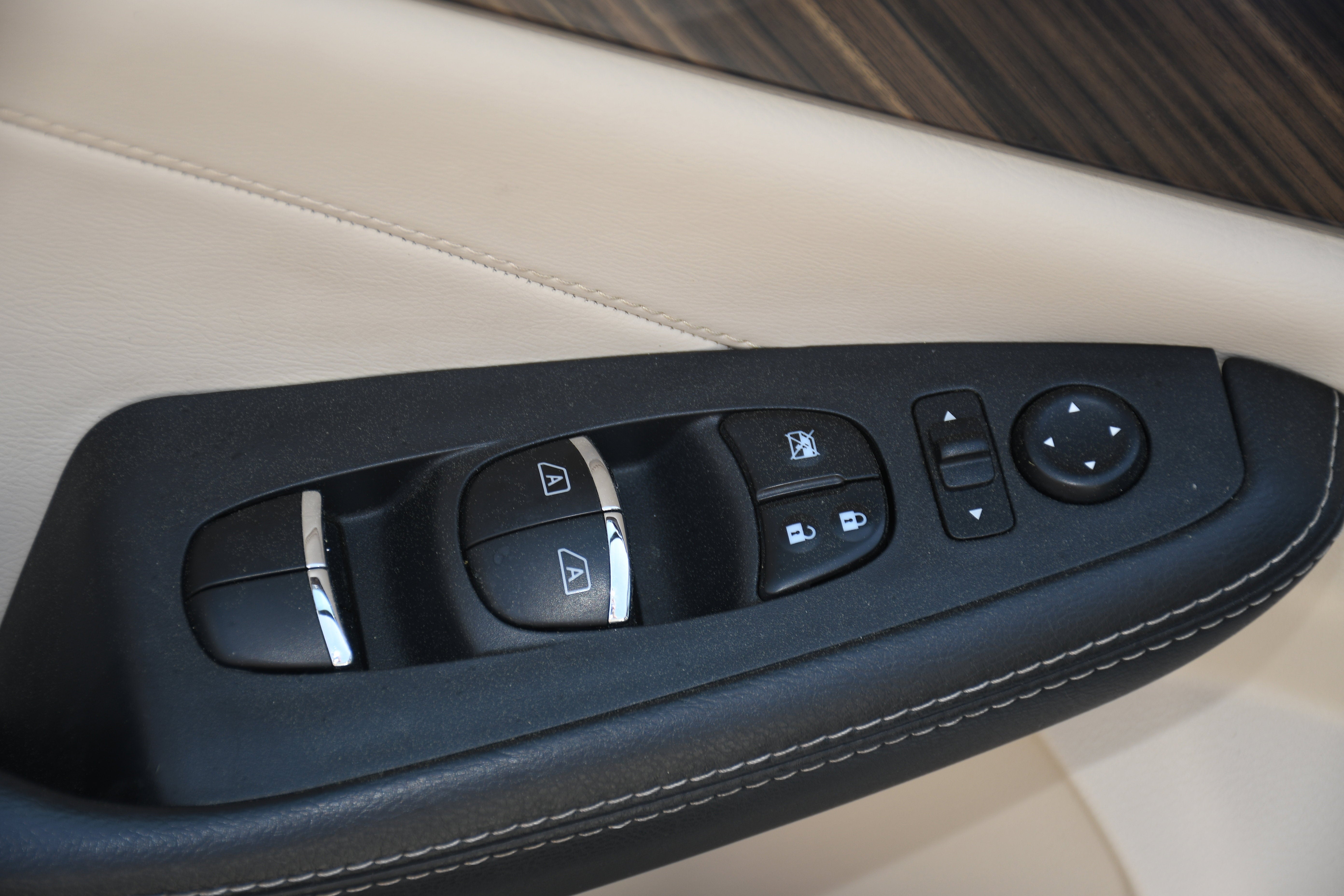 2018 Nissan Maxima Platinum