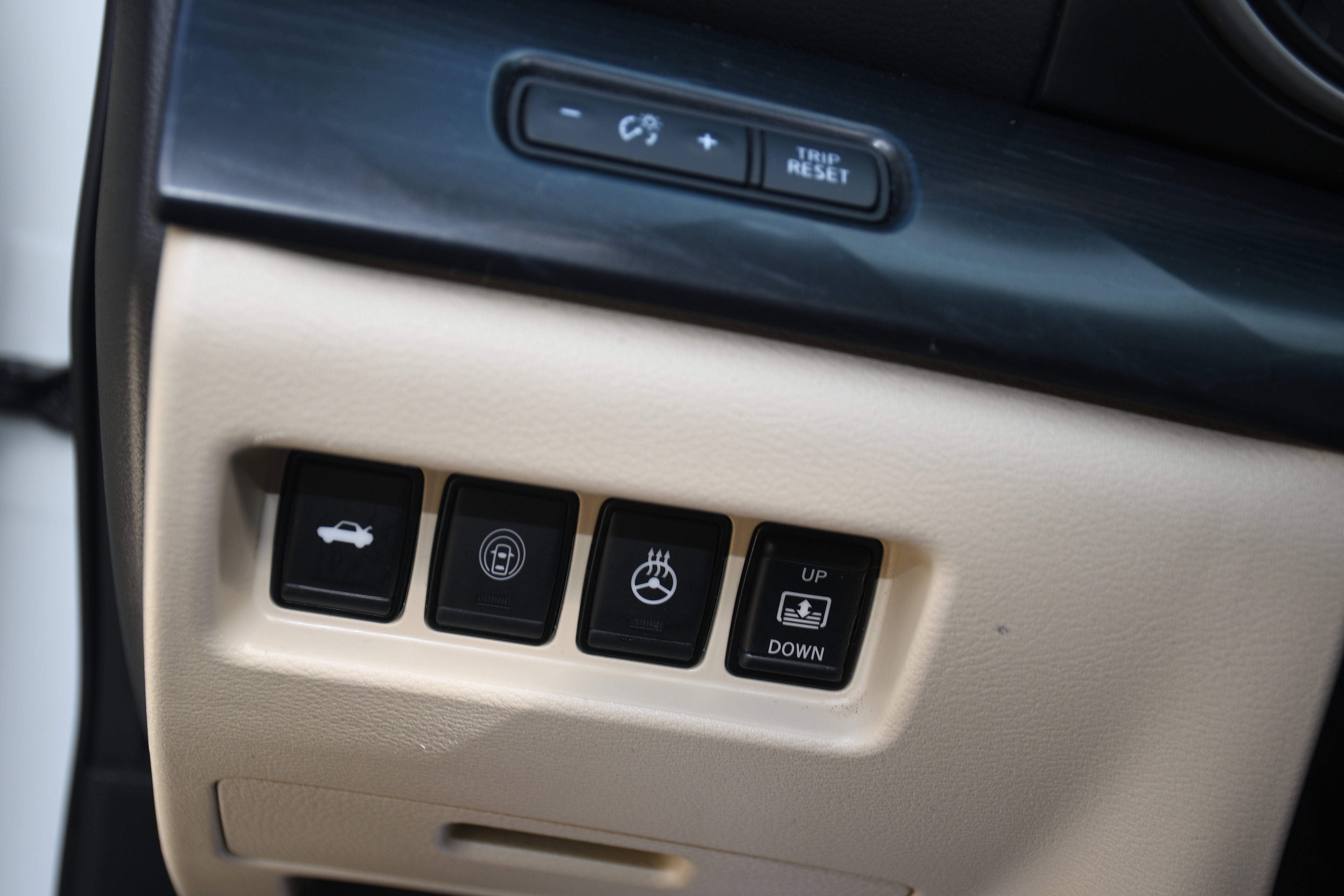 2023 Nissan Maxima Platinum