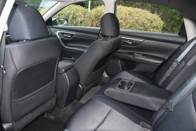 2016 Nissan Altima 2.5 SR