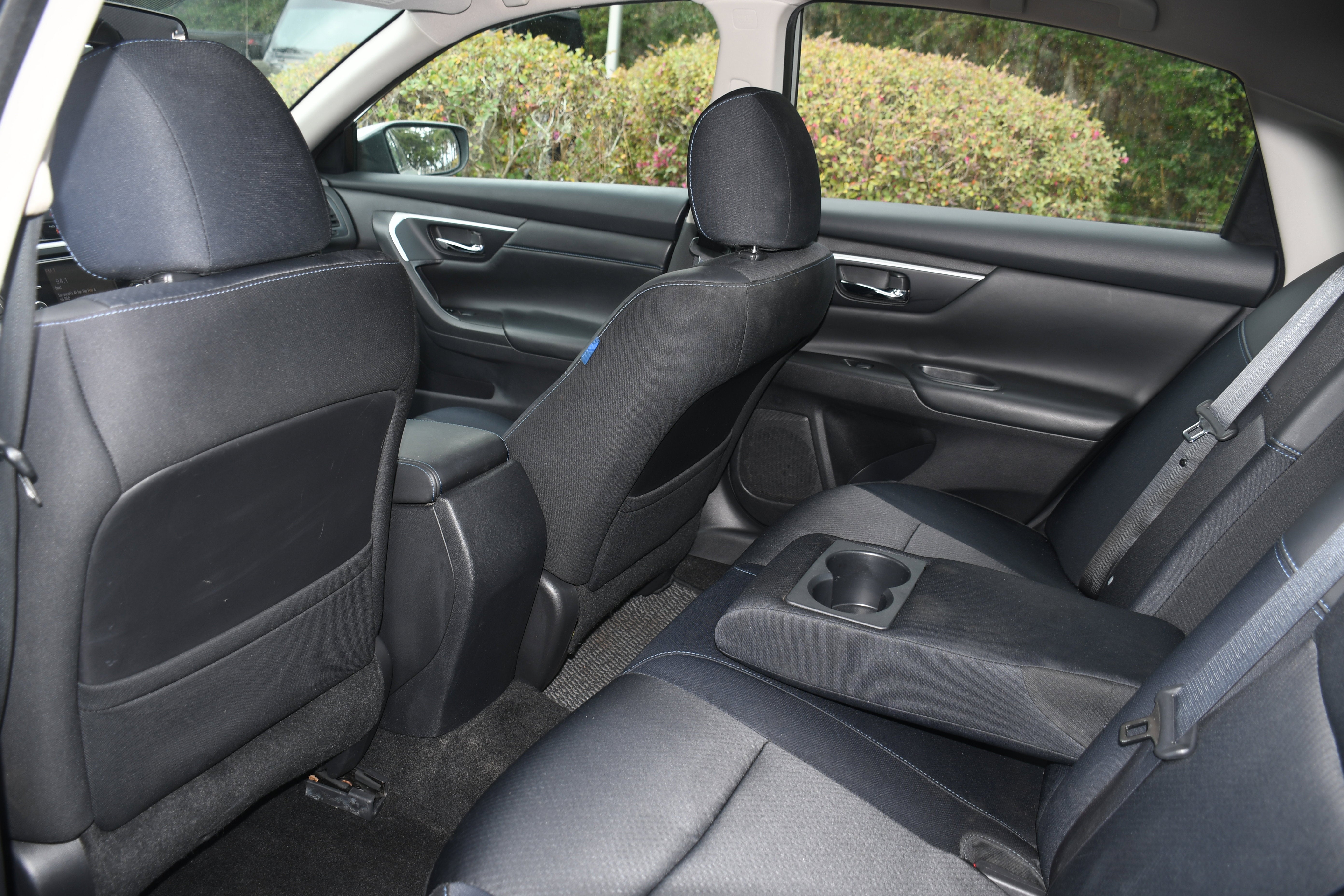 2016 Nissan Altima 2.5 SR