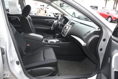 2016 Nissan Altima 2.5 SR