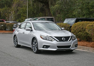 2016 Nissan Altima 2.5 SR