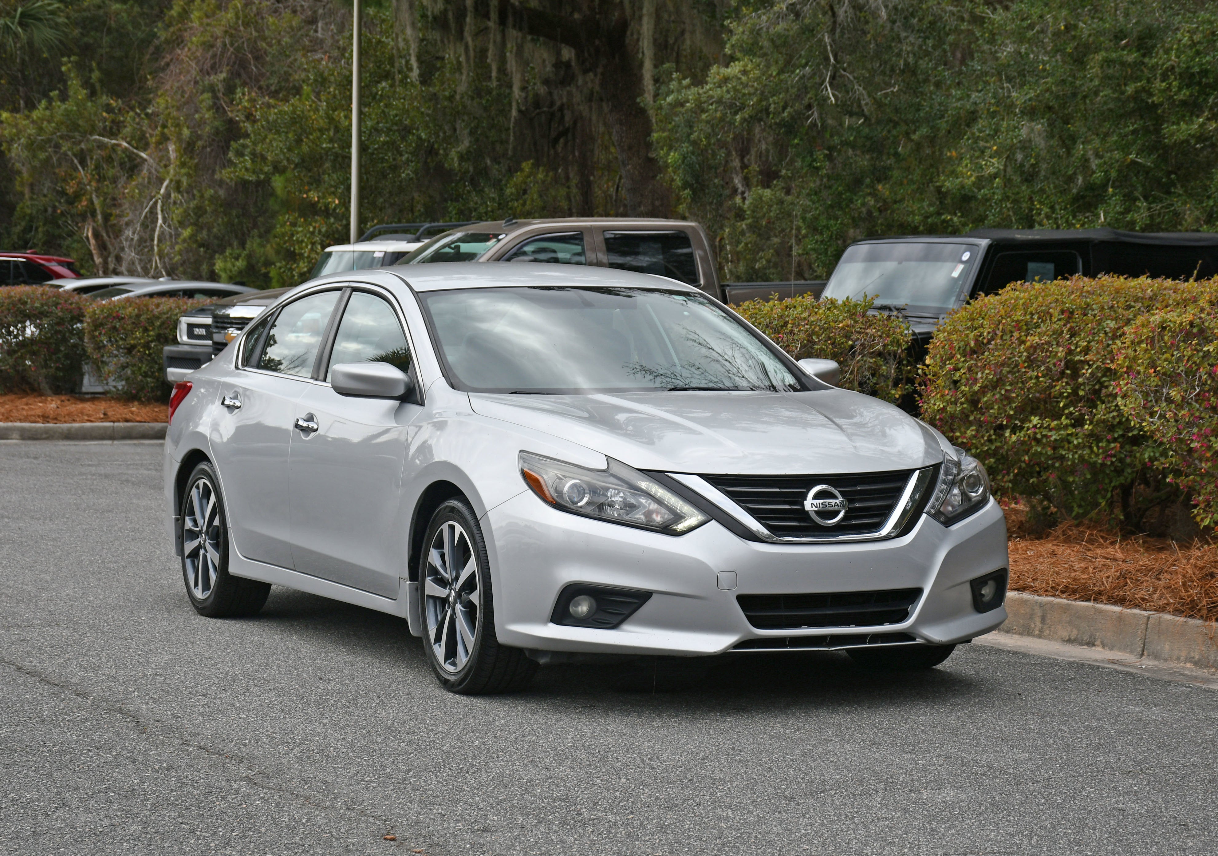 2016 Nissan Altima 2.5 SR