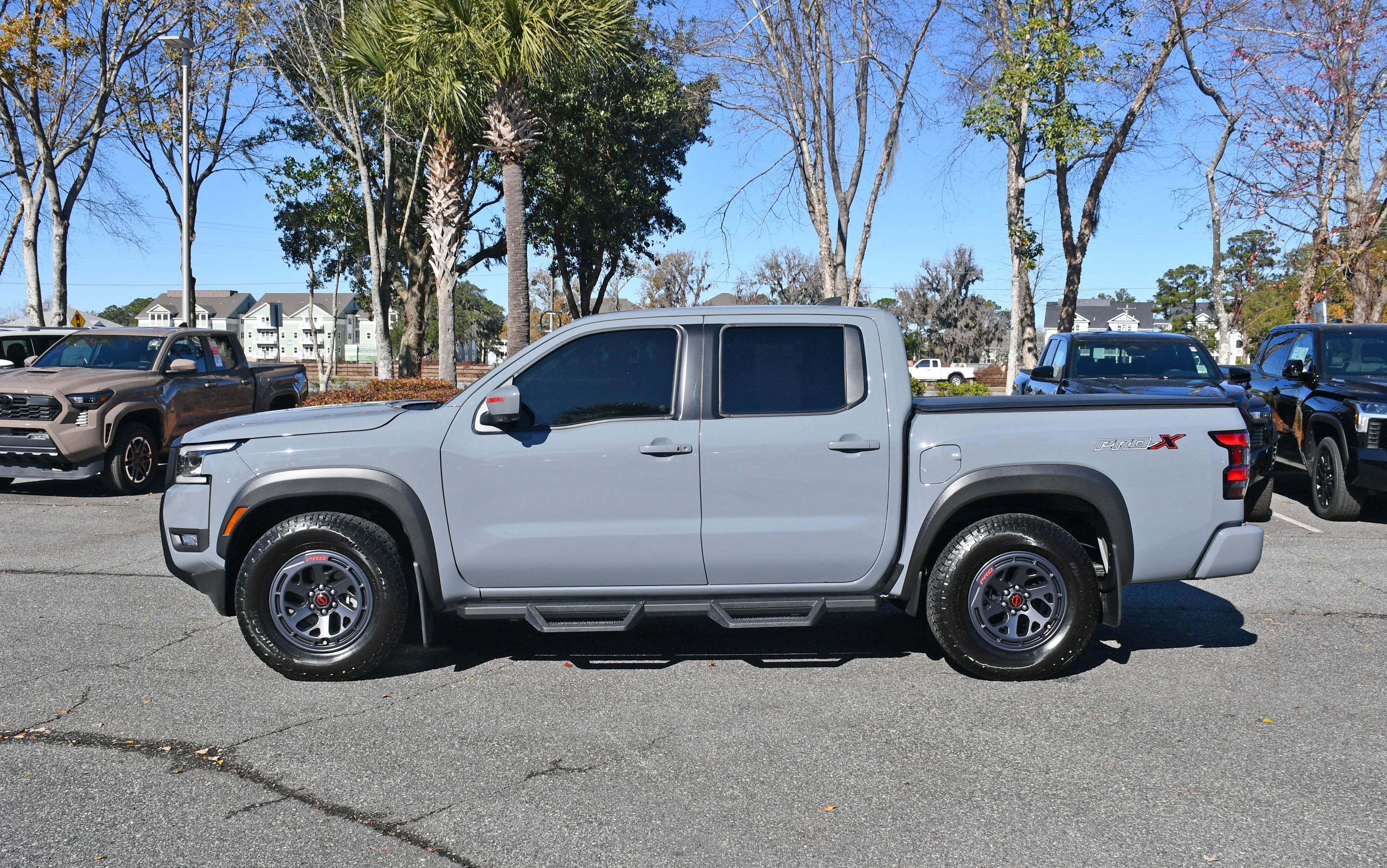 2025 Nissan Frontier PRO-X
